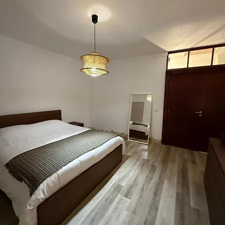 Casa Da Ti'nês *